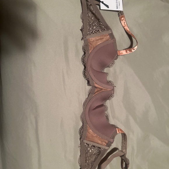 Milled is bra - Picture 3 of 3